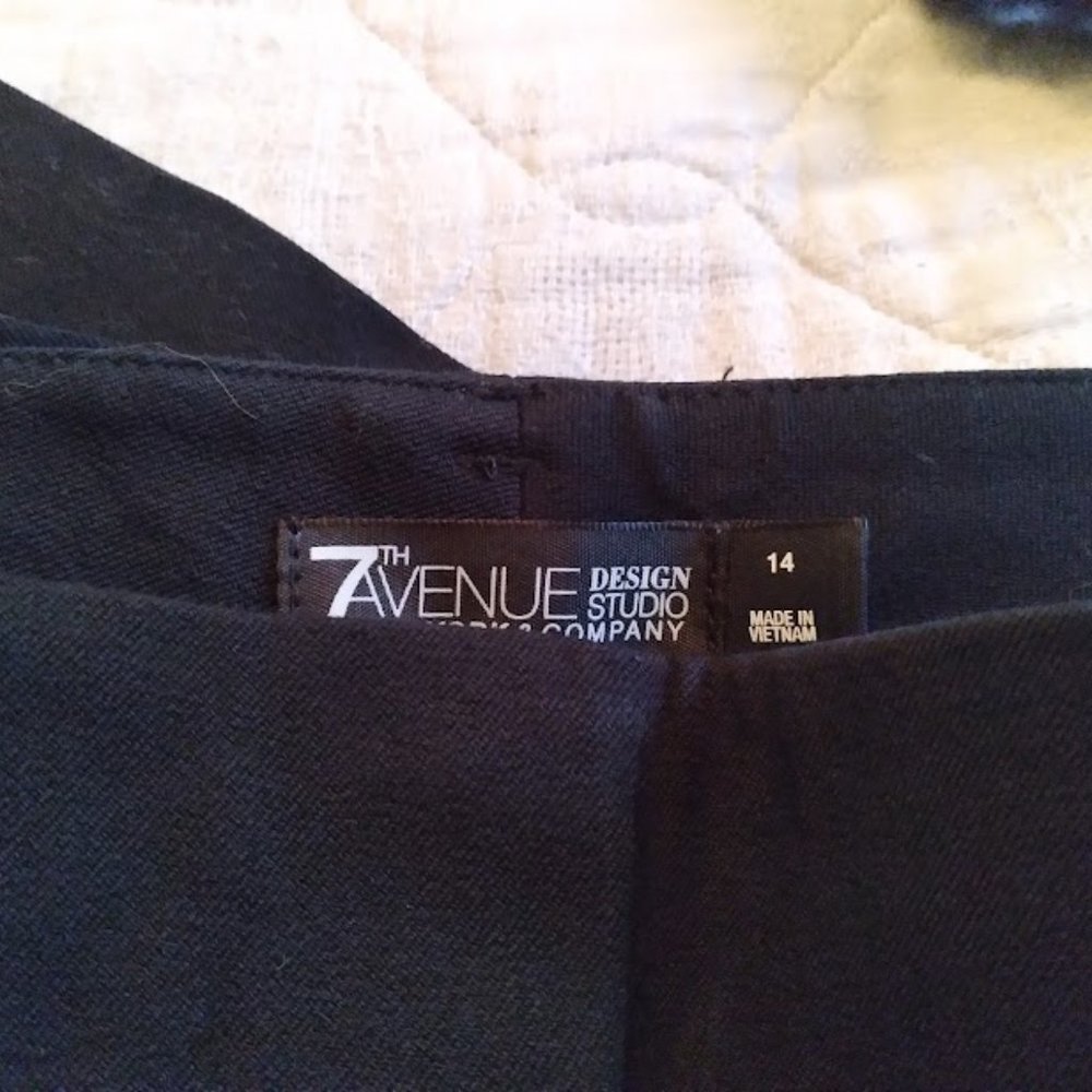 New York and Company Soho Skinny Size 14 Black Pant